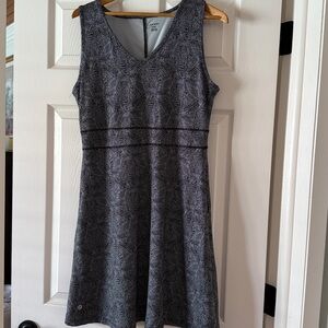 Jockey Black and White Patterned mini dress great for golf activewear